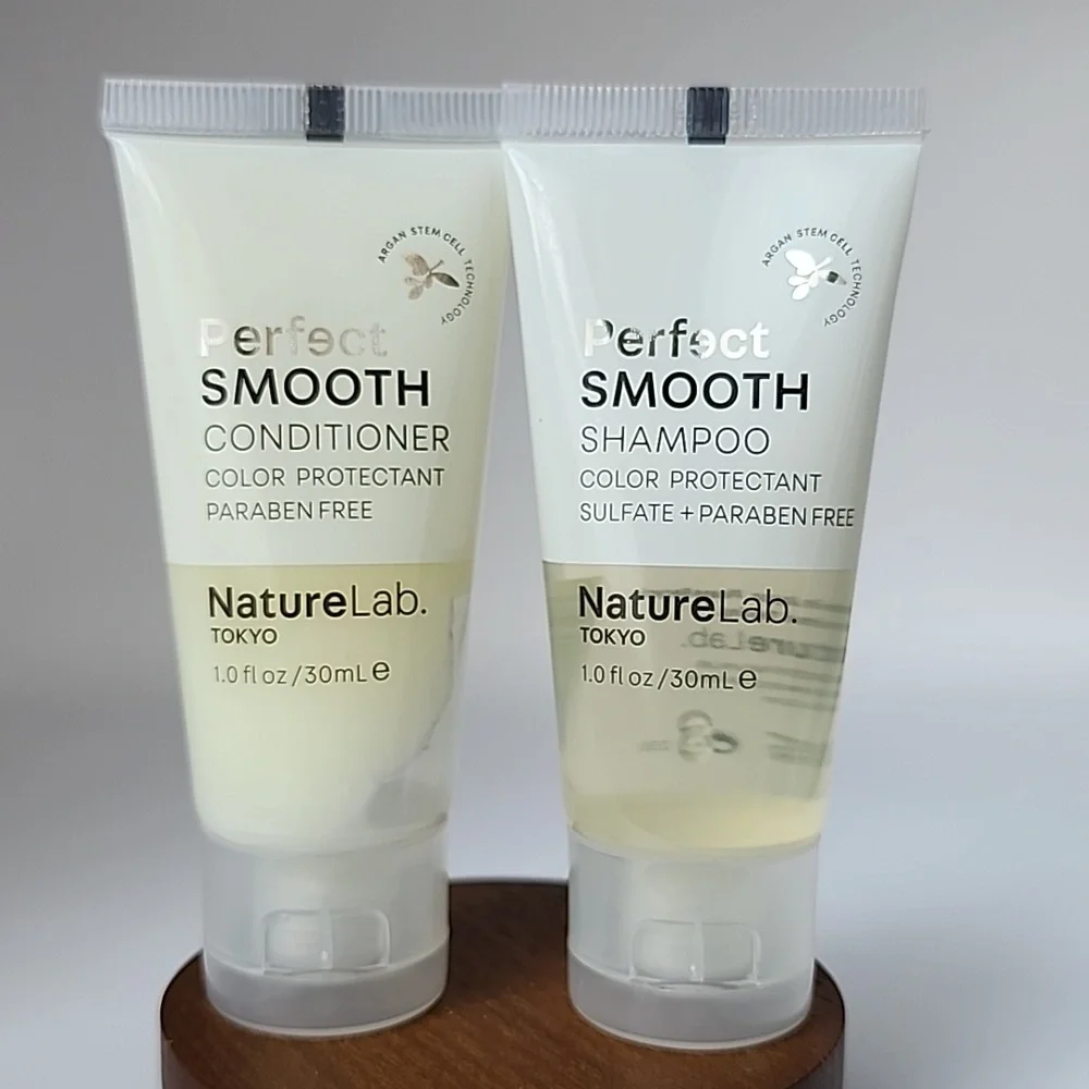 NatureLab Perfect Smooth Shampoo + Conditioner Set